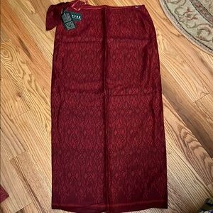 Ralph Lauren Silk Wraparound Elegant Red Patterned Skirt